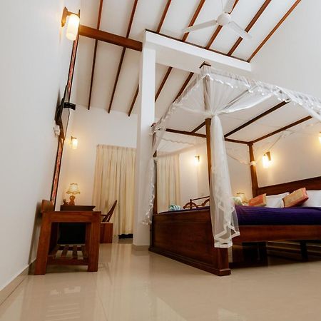 Prince Beach Hotel 벤토타 외부 사진