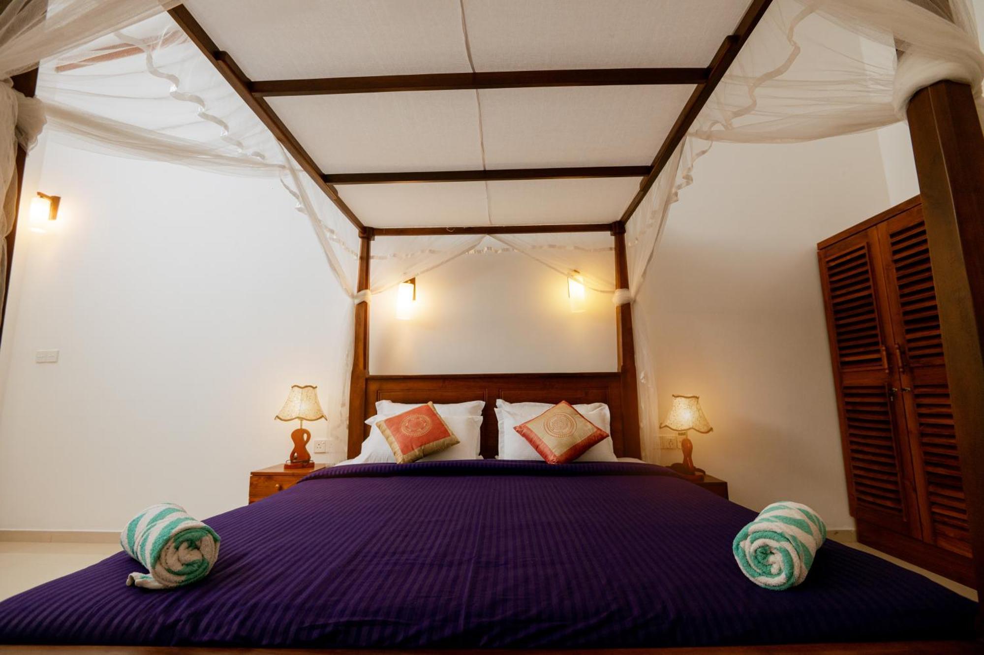 Prince Beach Hotel 벤토타 외부 사진